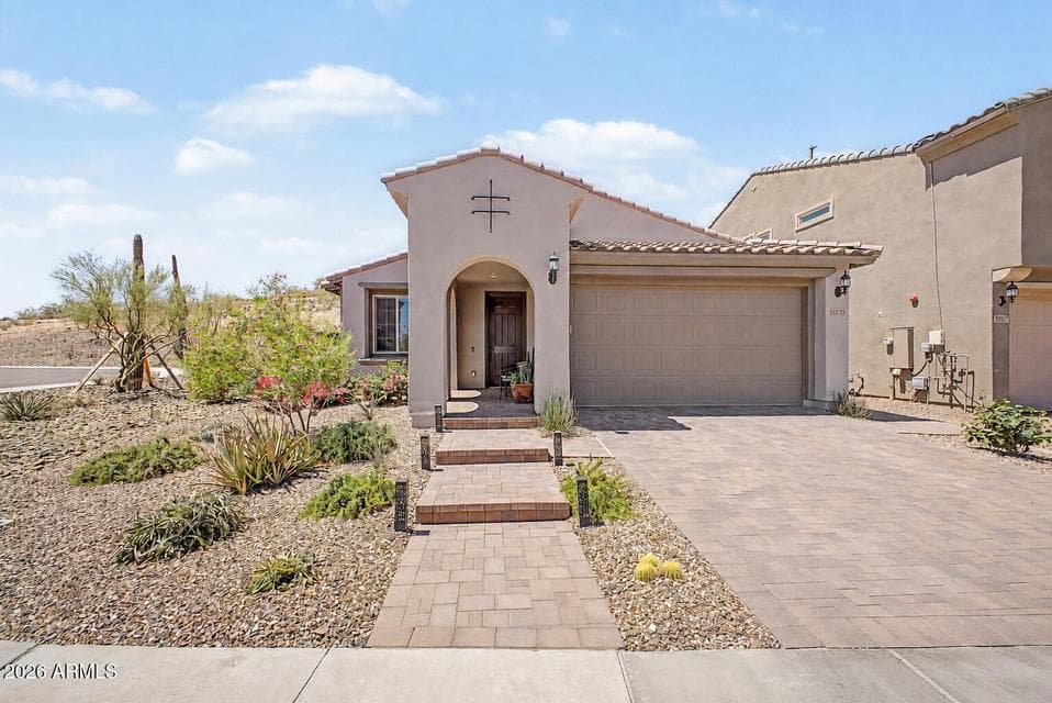 13529 W CALLE DE POMPAS, Peoria, AZ 85383 — photo 1 of 30