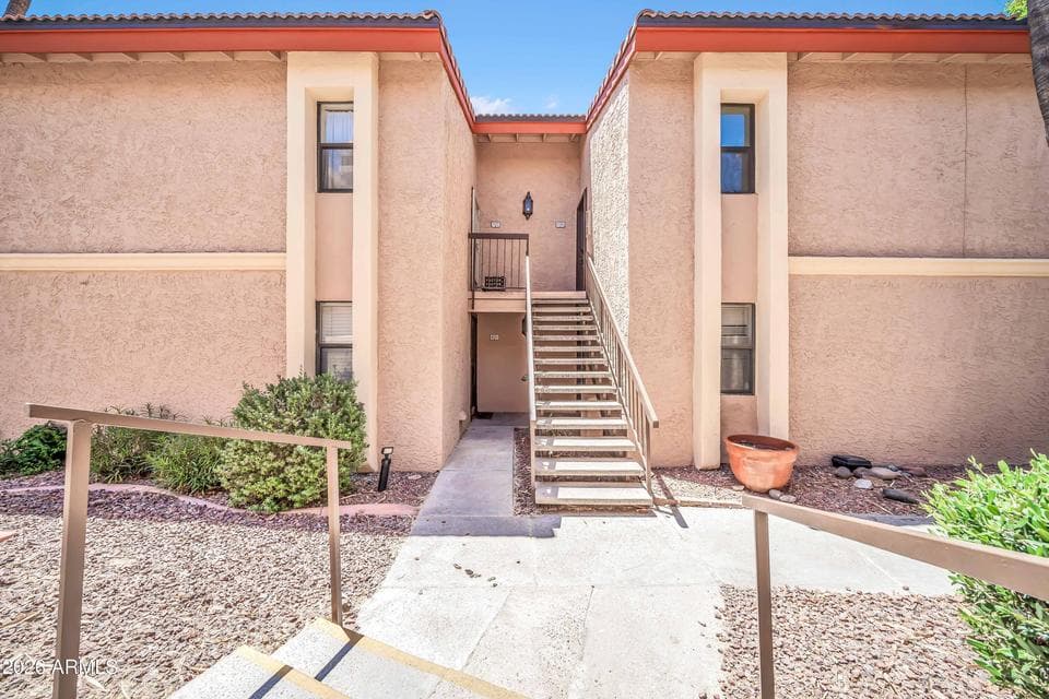 10410 N CAVE CREEK Road 1018, Phoenix, AZ 85020 — photo 1 of 36