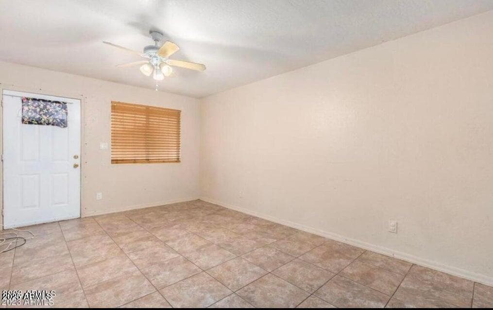7101 N 36TH Avenue 128, Phoenix, AZ 85051 — photo 1 of 8