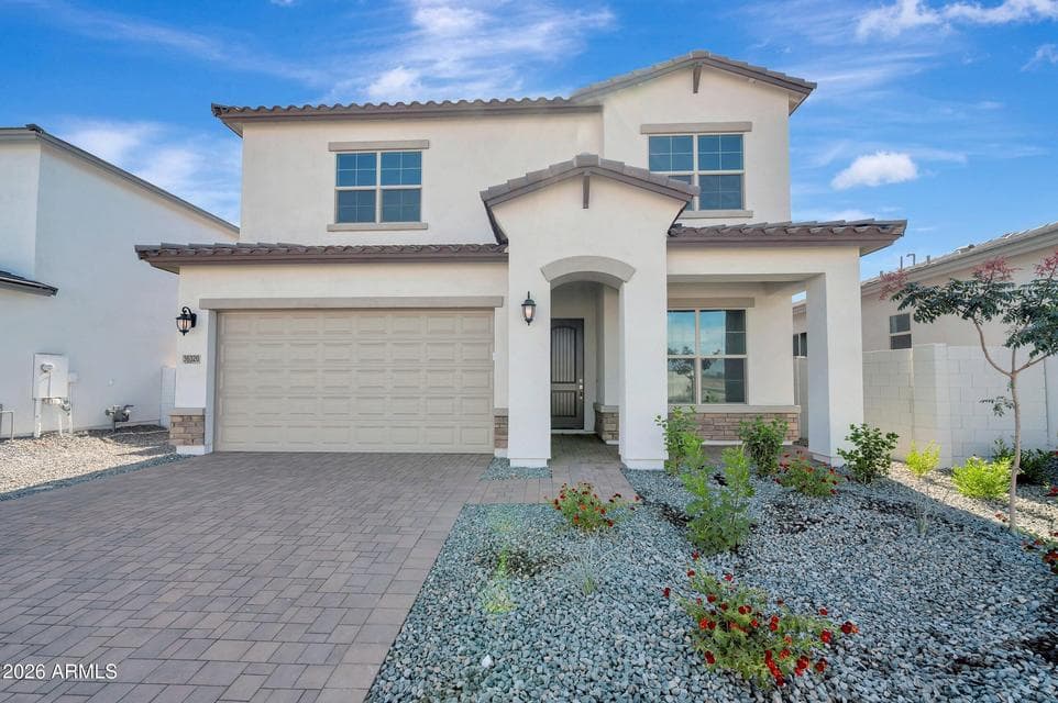 36320 N GRAPEVINE Drive, San Tan Valley, AZ 85140 — photo 1 of 33
