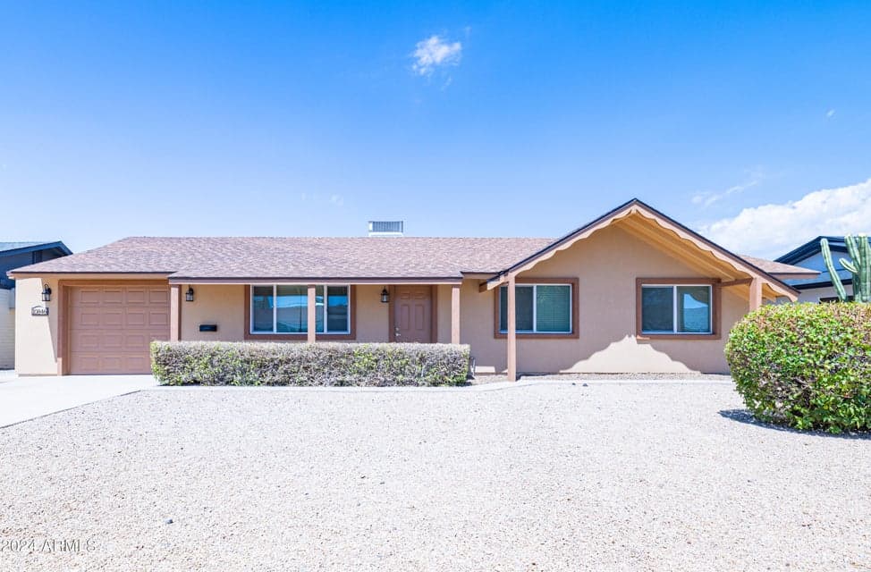 10846 N 109th Avenue, Sun City, AZ 85351 — photo 1 of 29
