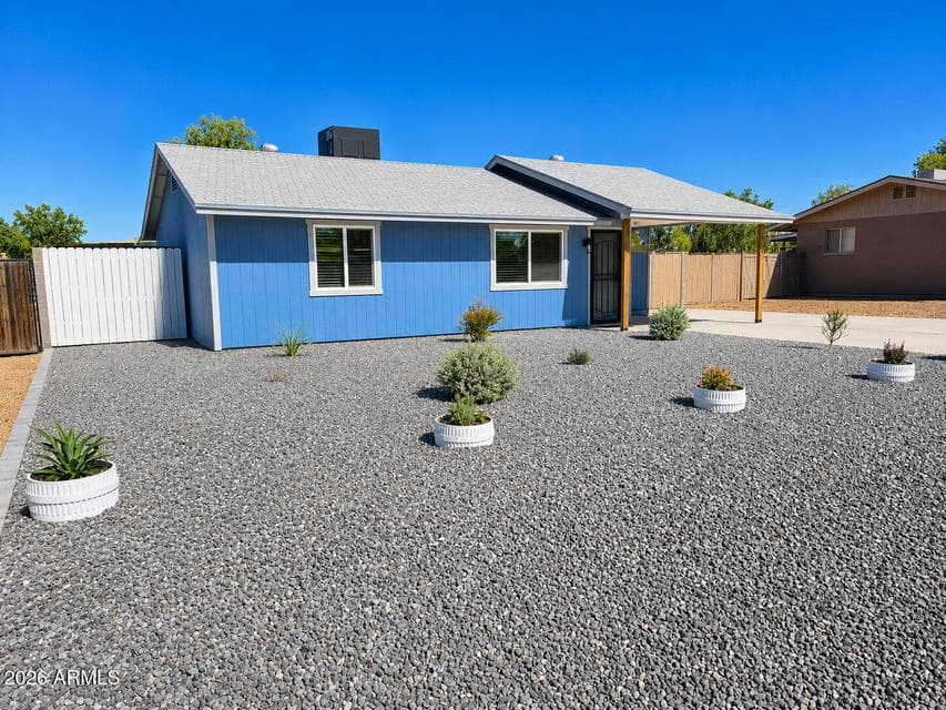 1940 S COCONINO Drive, Apache Junction, AZ 85120 — photo 1 of 12