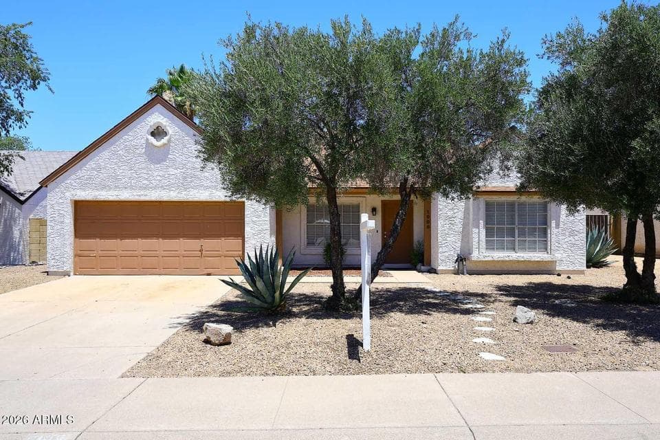 1008 E ORAIBI Drive, Phoenix, AZ 85024 — photo 1 of 22