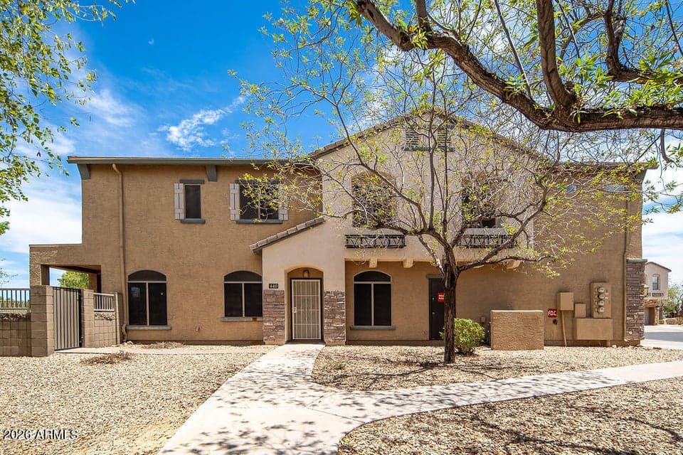 440 N 169TH Avenue, Goodyear, AZ 85338 — photo 1 of 39