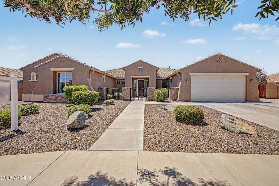19293 E SPYGLASS Boulevard, Queen Creek, AZ 85142 — photo 1 of 60