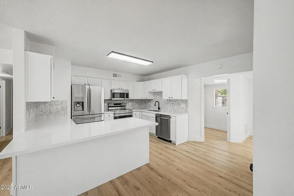 2702 E GROVERS Avenue, Phoenix, AZ 85032 — photo 1 of 34