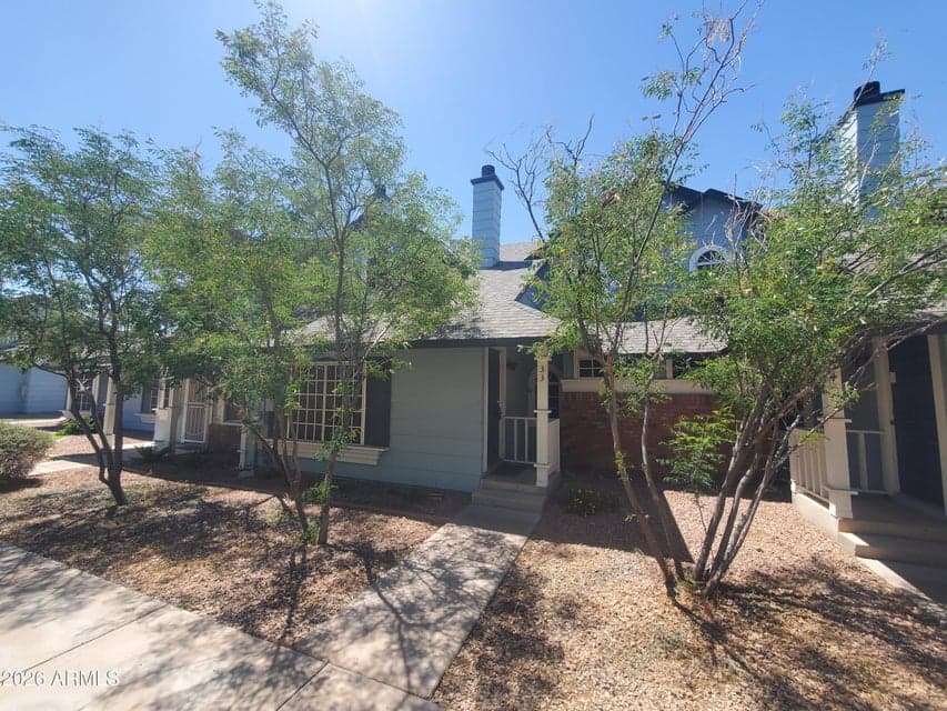 10100 N 89TH Avenue 33, Peoria, AZ 85345 — photo 1 of 20