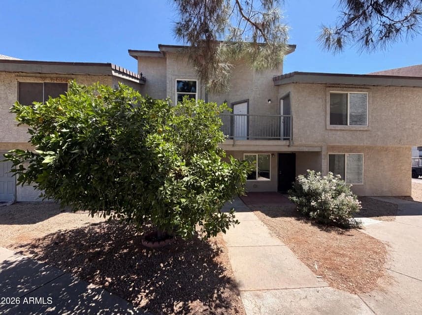 19601 N 7TH Street 2050, Phoenix, AZ 85024 — photo 1 of 17