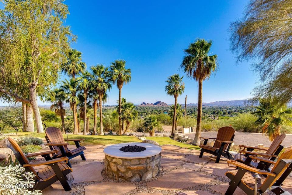 5654 E MESQUITE Lane, Phoenix, AZ 85018 — photo 1 of 32