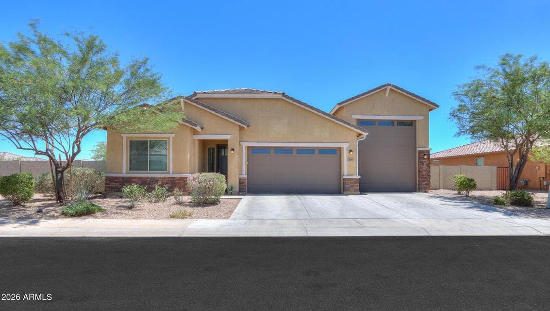 489 E EMERALD Drive, Casa Grande, AZ 85122 — photo 1 of 50
