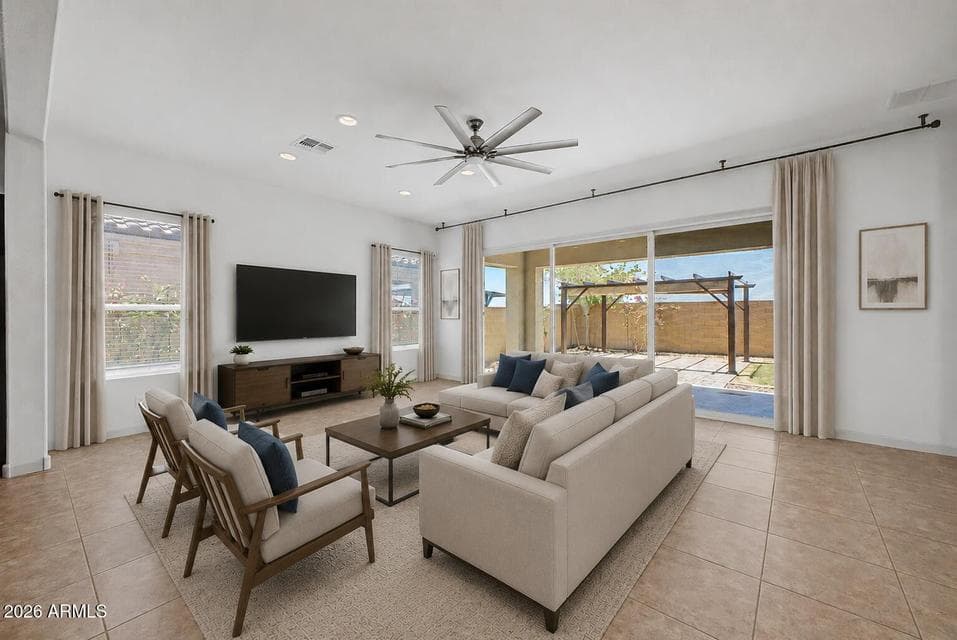 2510 N COMISKEY Drive, Florence, AZ 85132 — photo 1 of 43