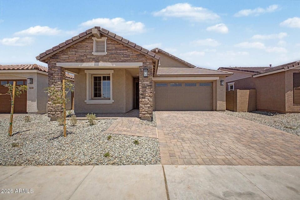 8042 W GRANADA Road, Phoenix, AZ 85035 — photo 1 of 34