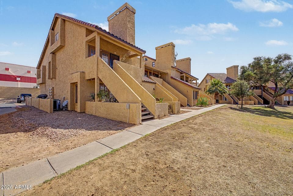 4901 S CALLE LOS CERROS Drive 225, Tempe, AZ 85282 — photo 1 of 24
