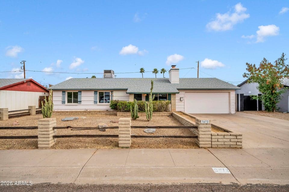 3472 E SHARON Drive, Phoenix, AZ 85032 — photo 1 of 32