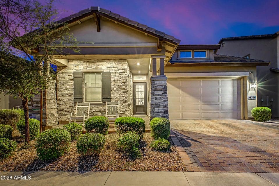 21641 N 59TH Street, Phoenix, AZ 85054 — photo 1 of 48