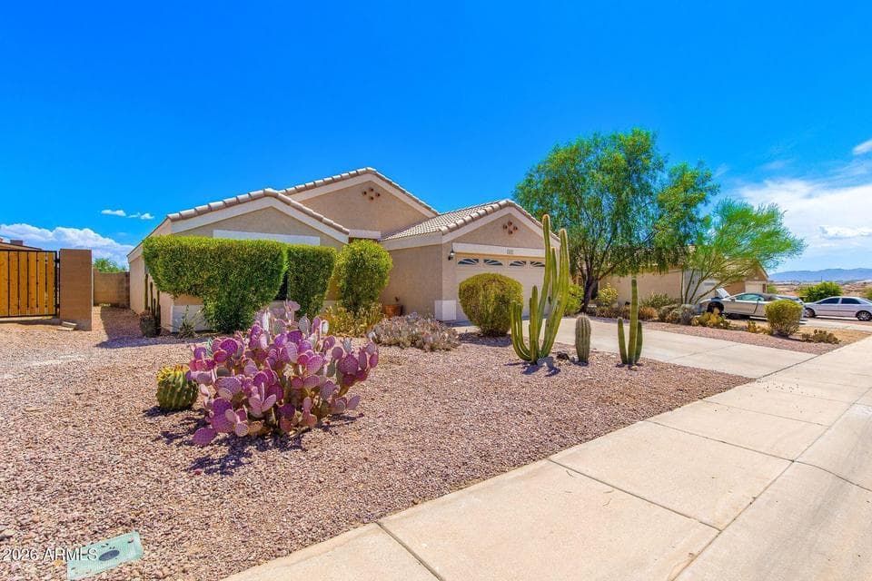 11173 W MANZANITA Drive, Peoria, AZ 85345 — photo 1 of 37