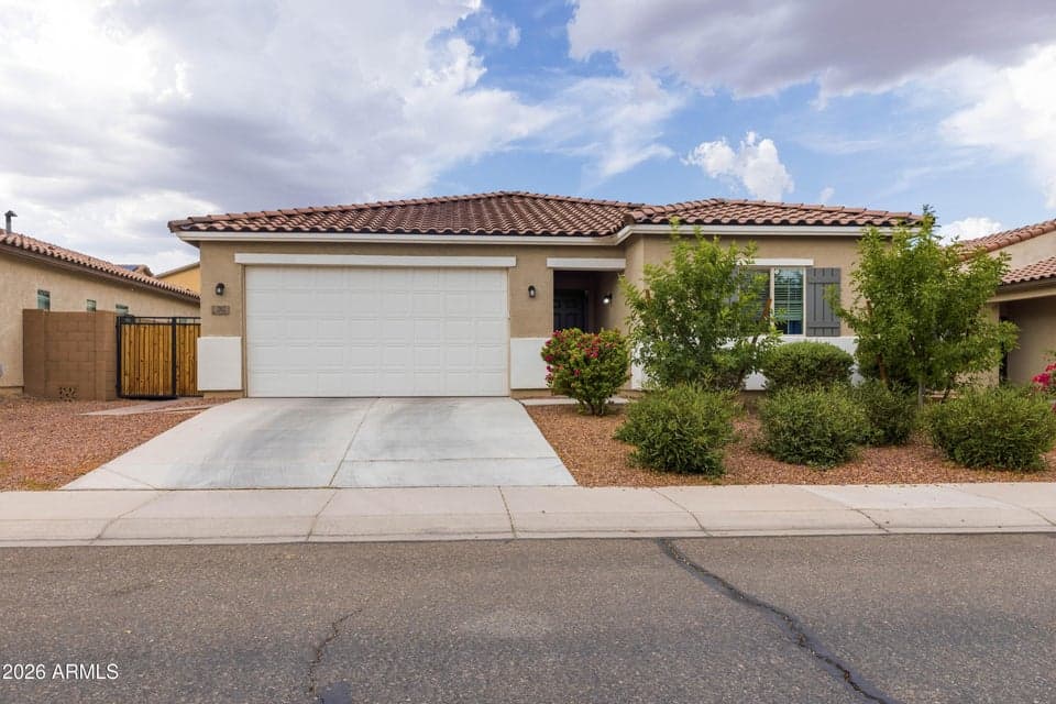 202 W SEVEN SEAS Drive, Casa Grande, AZ 85122 — photo 1 of 29