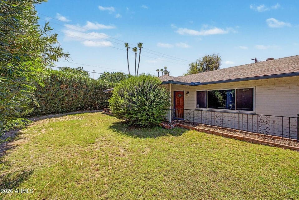 5125 E OSBORN Road, Phoenix, AZ 85018 — photo 1 of 20