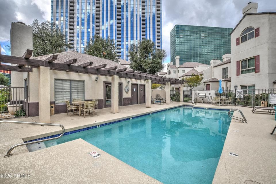 100 E FILLMORE Street 117, Phoenix, AZ 85004 — photo 1 of 20