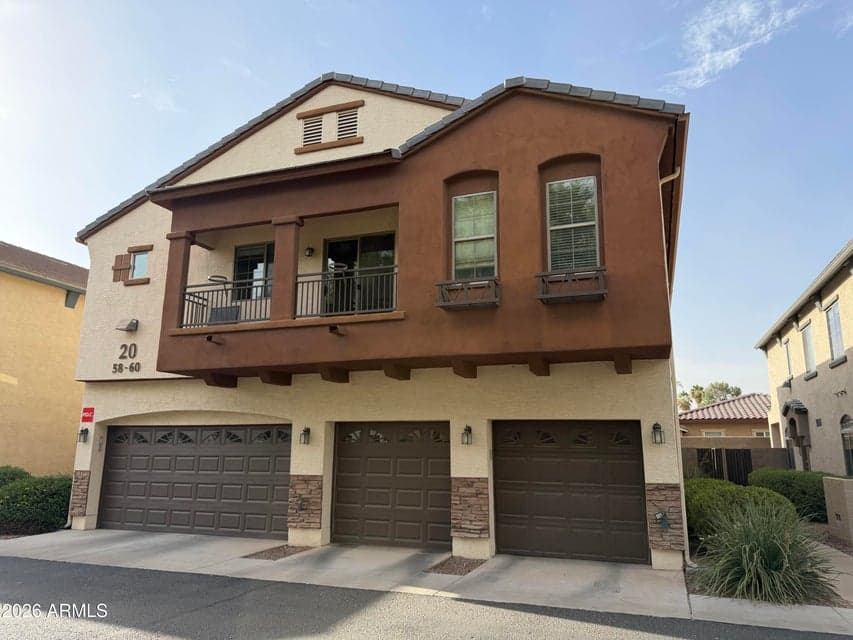 2727 N PRICE Road 60, Chandler, AZ 85224 — photo 1 of 28