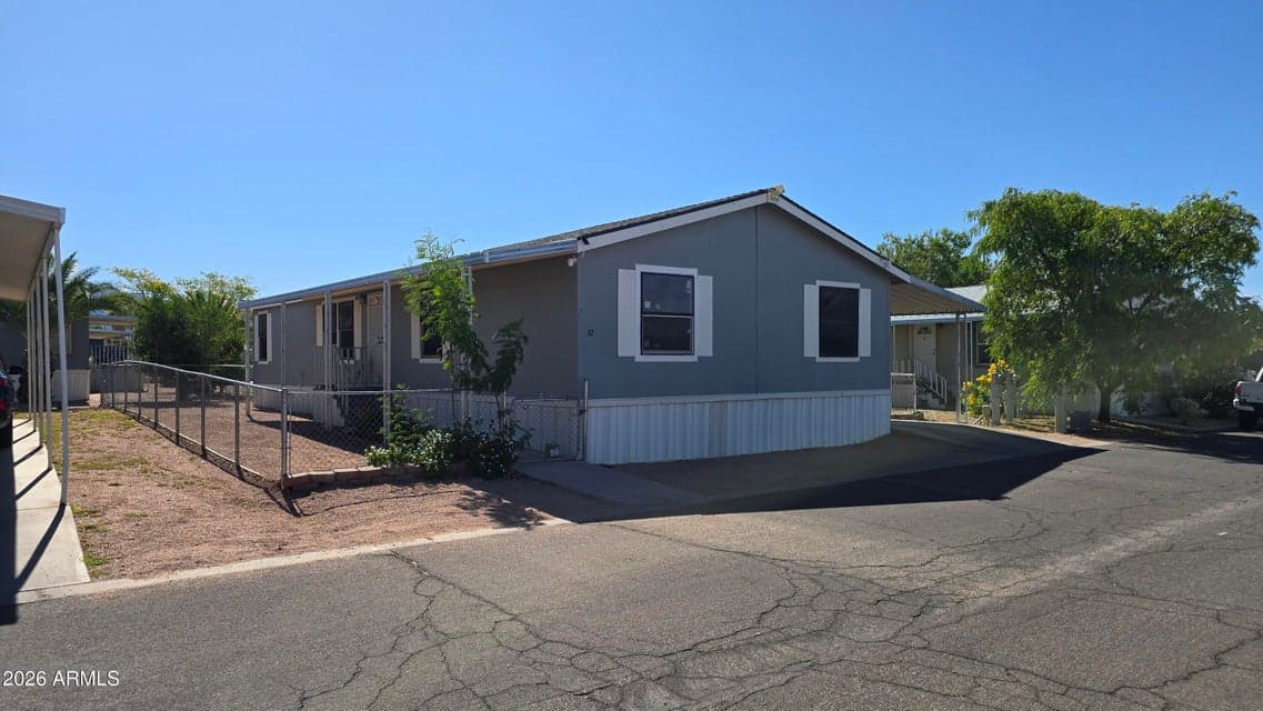 2200 N Delaware Drive 32, Apache Junction, AZ 85120 — photo 1 of 15