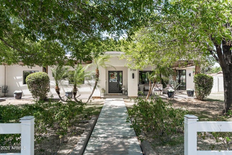 3744 E TURNEY Avenue, Phoenix, AZ 85018 — photo 1 of 52
