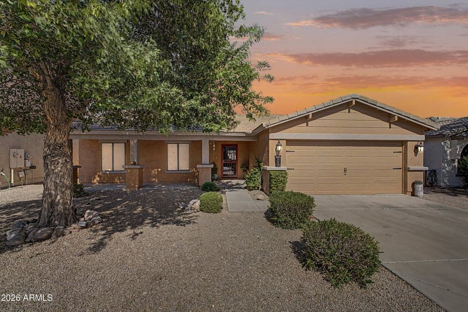 2677 S CONESTOGA Road, Apache Junction, AZ 85119 — photo 1 of 37