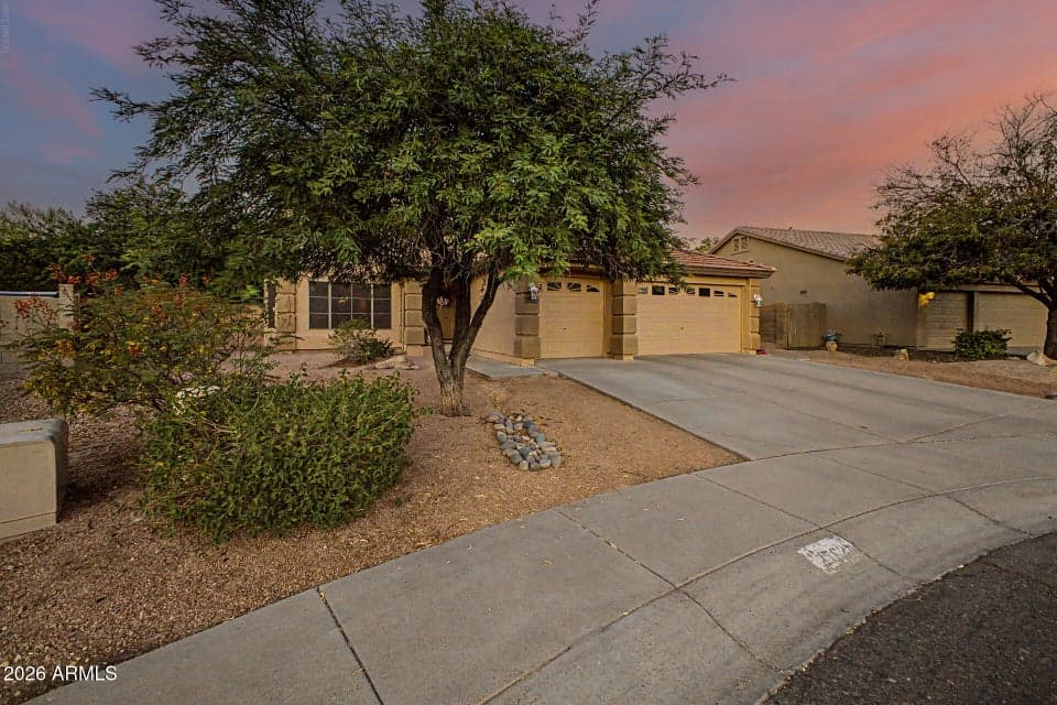 27621 N 47TH Street, Cave Creek, AZ 85331 — photo 1 of 31