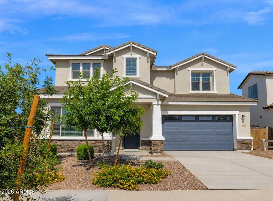 23472 S 210TH Street, Queen Creek, AZ 85142 — photo 1 of 32