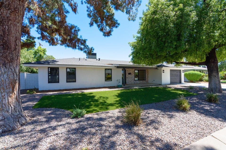 1117 W VERMONT Avenue, Phoenix, AZ 85013 — photo 1 of 58