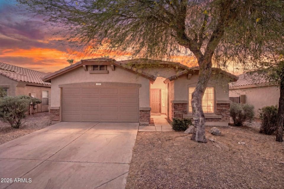 11822 W FLANAGAN Street, Avondale, AZ 85323 — photo 1 of 91