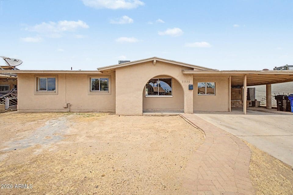 5536 W LA REATA Avenue, Phoenix, AZ 85035 — photo 1 of 32