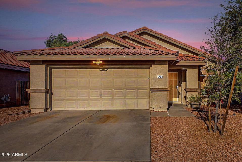 12421 N 42ND Drive, Phoenix, AZ 85029 — photo 1 of 38