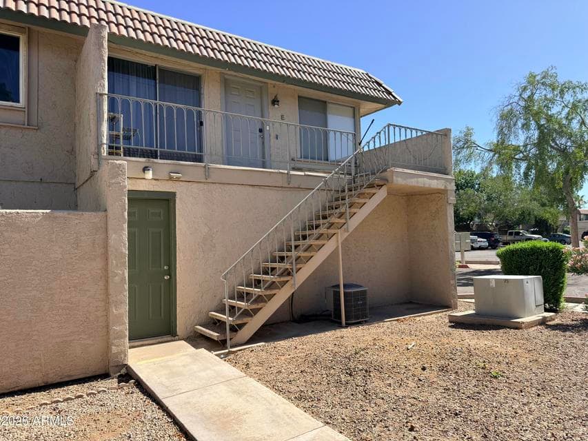 5625 S ADMIRALTY Court E E, Tempe, AZ 85283 — photo 1 of 21