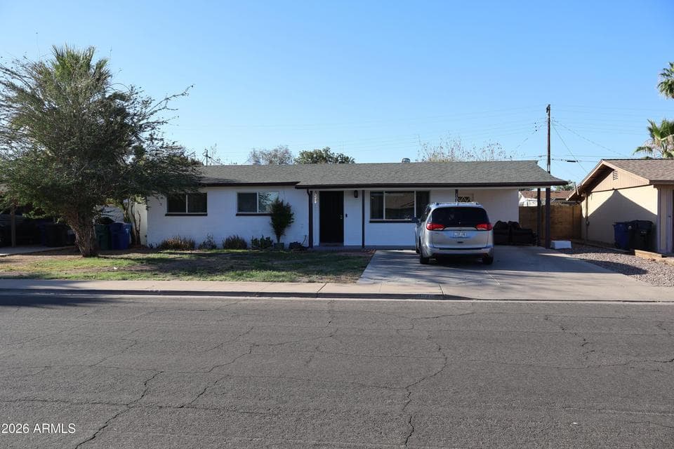 1040 E 7TH Avenue, Mesa, AZ 85204 — photo 1 of 18