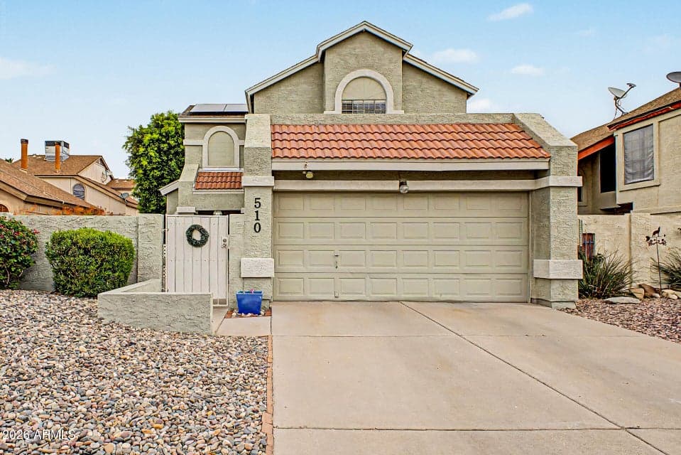 510 E WESCOTT Drive, Phoenix, AZ 85024 — photo 1 of 18