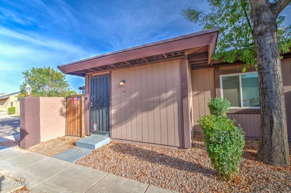 916 S HACIENDA Drive A, Tempe, AZ 85281 — photo 1 of 36