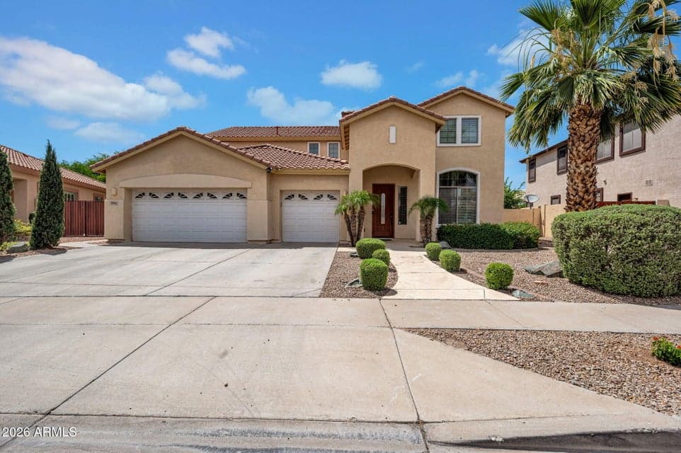 7604 N 87TH Drive, Glendale, AZ 85305 — photo 1 of 33