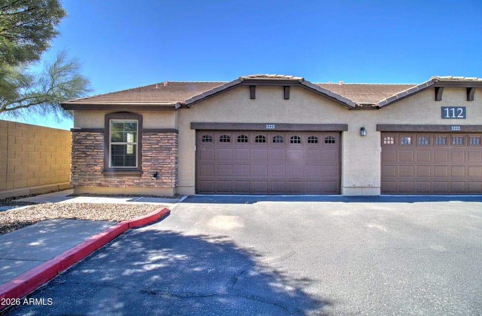 2725 E Mine Creek Road 1223, Phoenix, AZ 85024 — photo 1 of 35