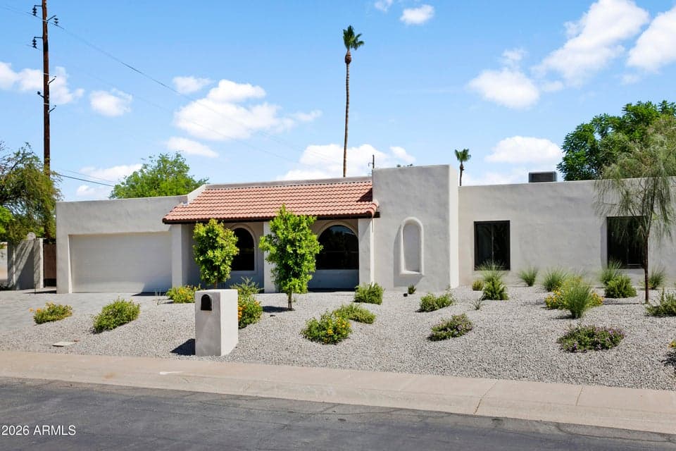 5602 E VOLTAIRE Avenue, Scottsdale, AZ 85254 — photo 1 of 30