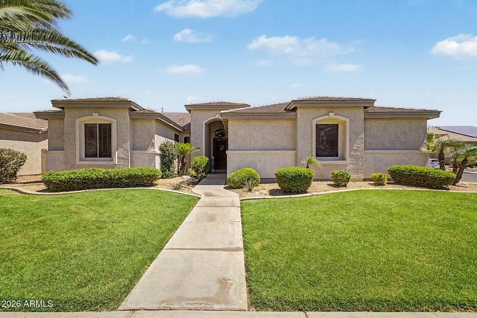 604 W GOLDFINCH Way, Chandler, AZ 85286 — photo 1 of 48