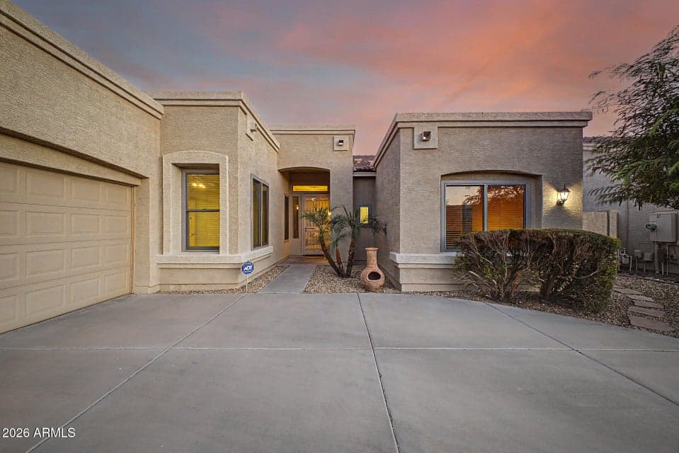 5173 W MURIEL Drive, Glendale, AZ 85308 — photo 1 of 47