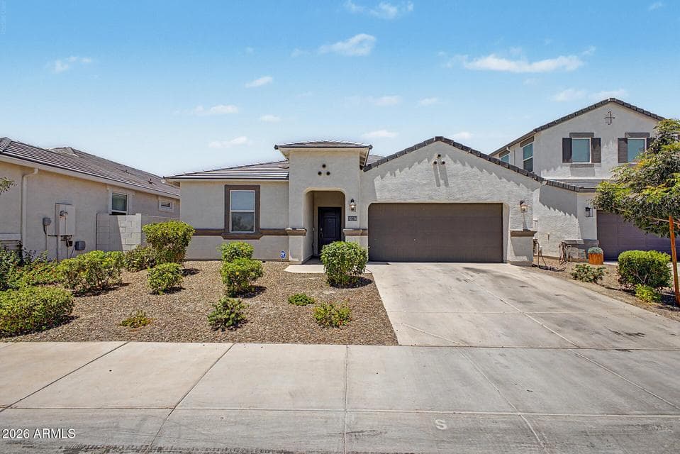 10286 S DESERT VIEW Drive, Apache Junction, AZ 85120 — photo 1 of 57