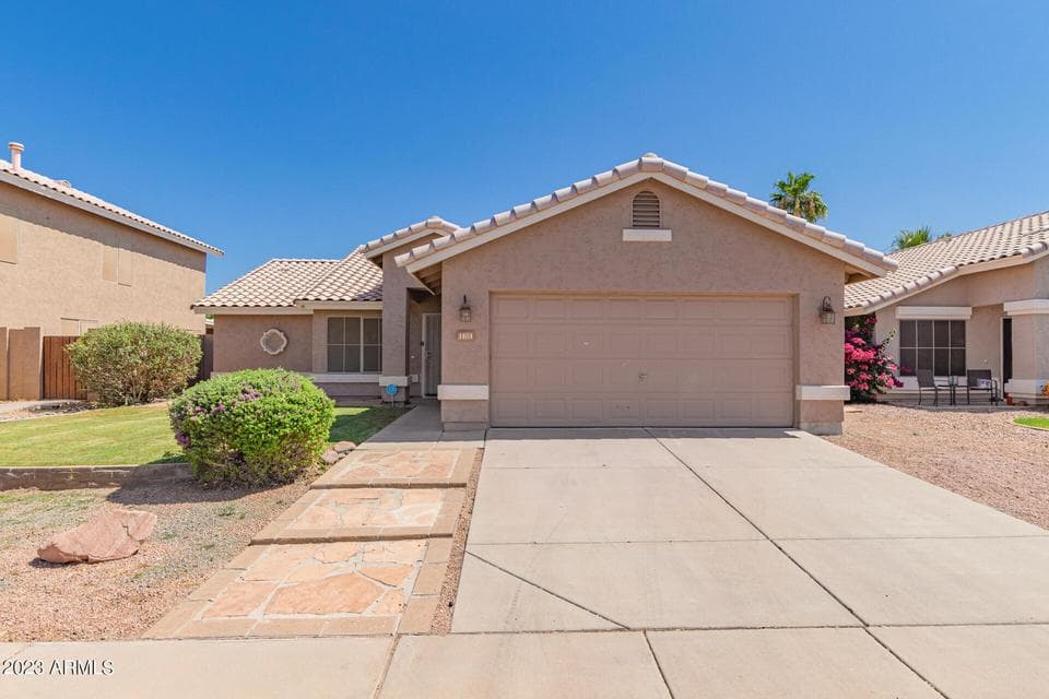 1101 W GOLDFINCH Way, Chandler, AZ 85286 — photo 1 of 25