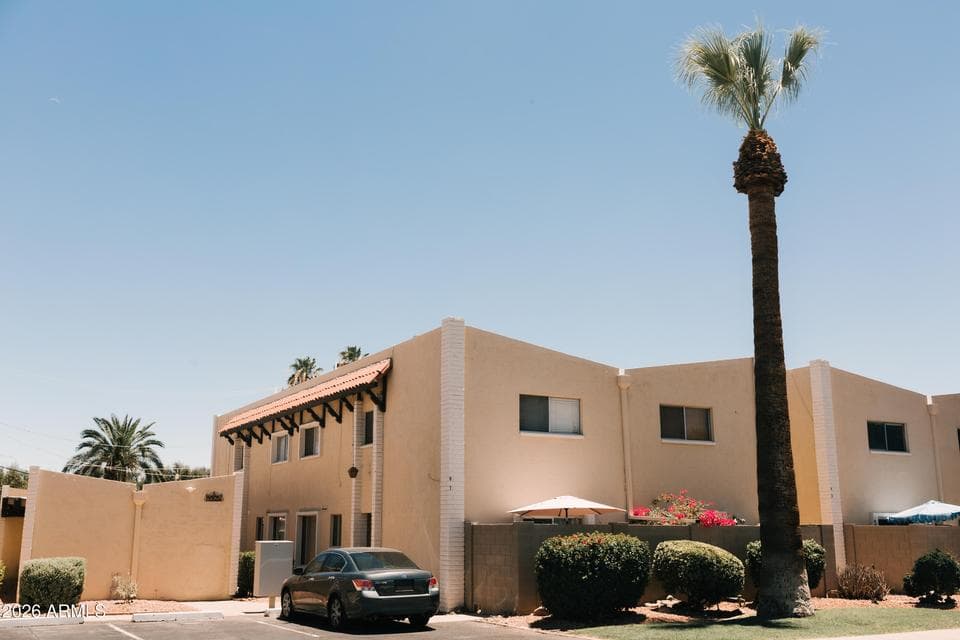 4925 N 73RD Street 8, Scottsdale, AZ 85251 — photo 1 of 16