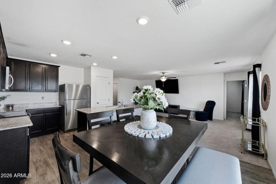 232 S OAK Street, Florence, AZ 85132 — photo 1 of 24