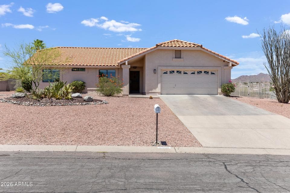 12050 N LAMONT Drive, Fountain Hills, AZ 85268 — photo 1 of 47