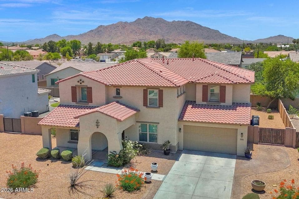 2839 E MUIRFIELD Street, Gilbert, AZ 85298 — photo 1 of 51