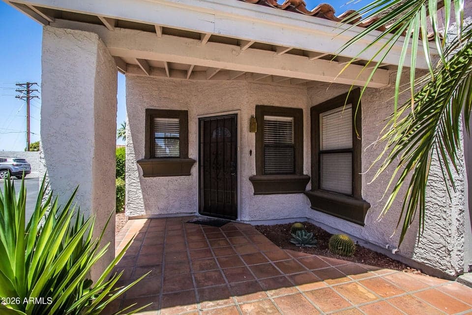 7755 E Thomas Road Unit 18, Scottsdale, AZ 85251 — photo 1 of 26