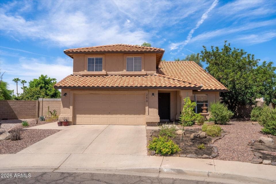 250 S SEAN Drive, Chandler, AZ 85224 — photo 1 of 52